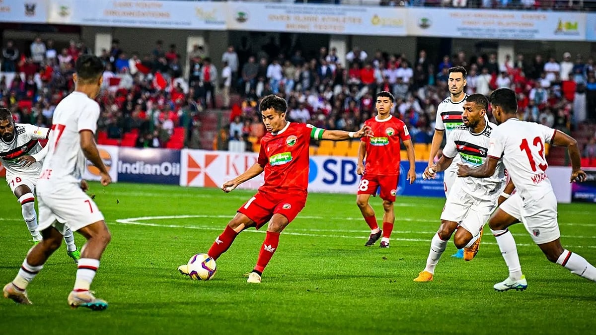 X/thedurandcup : NEUFC lead 2-0 against Shillong Lajong FC at the JHN Stadium.