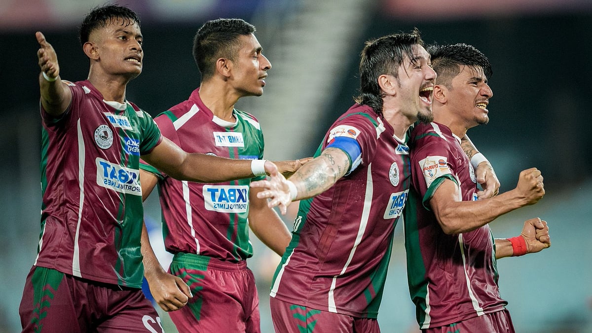 Mohun Bagan Super Giant team members celebrating their win. - X/ @mohunbagansg