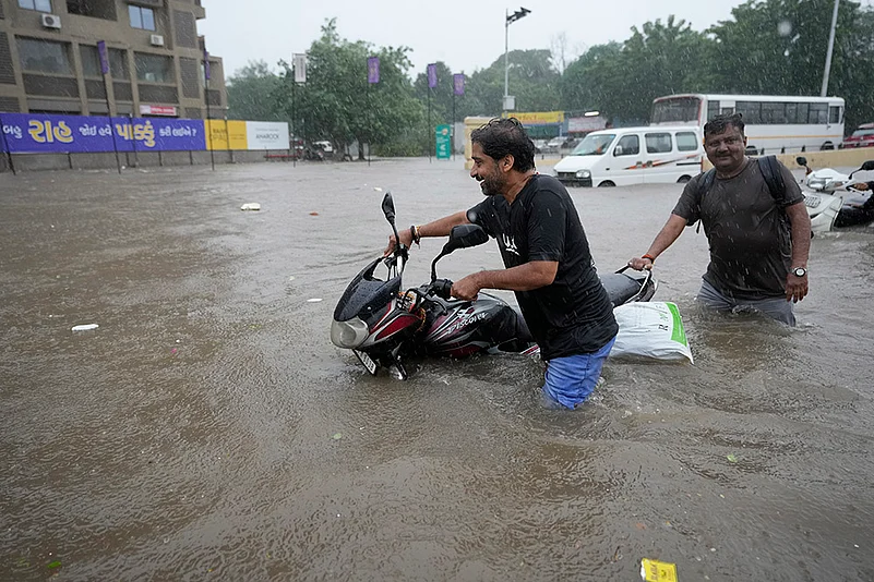 Gujarat Rain and Floods_5