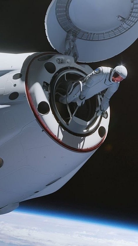 Crew Dragon Spacecraft