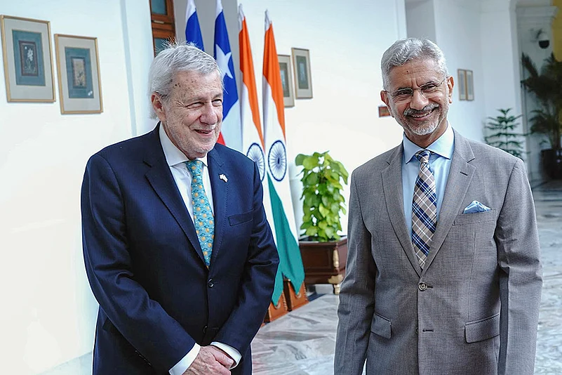 EAM S Jaishankar meets Chile Foreign Minister