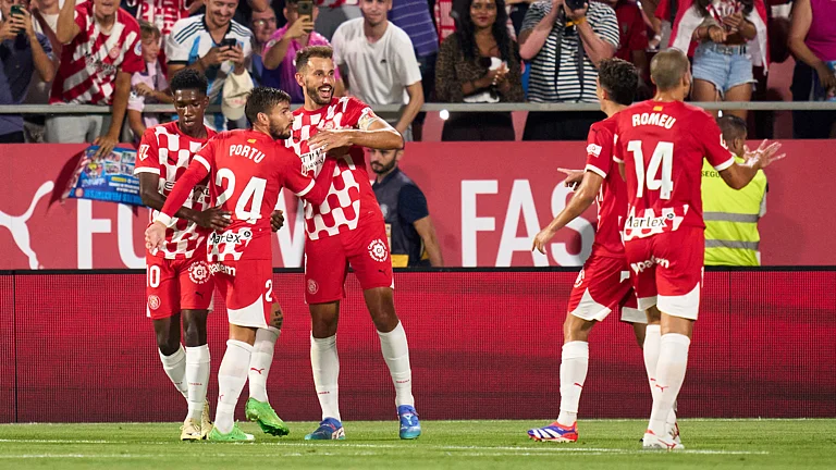 Christian Stuani scored Girona's final goal in their 4-0 win over Osasuna. - null