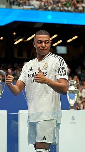 | Photo: AP/Andrea Comas : Mbappé at his Real Madrid presentation