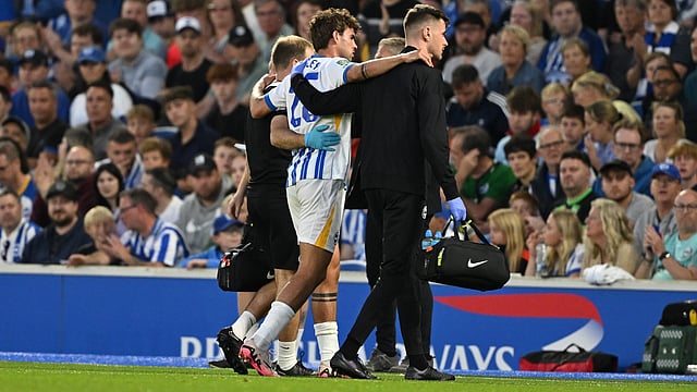 Brighton Coach Fabian Hurzeler Confirms Matt O'riley Needs Surgery After Injury On Debut