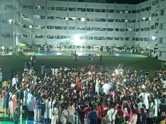 Andhra pradesh hostel hidden camera