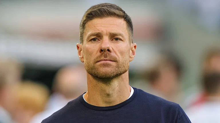 Bayer Leverkusen head coach, Xabi Alonso - null