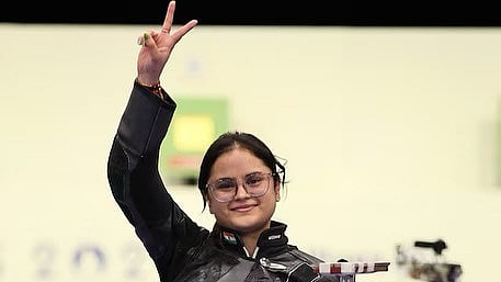 Instagram/ @avani.lekhara : Avani Lekhara after winning gold medal at Paris Paralympics 2024.