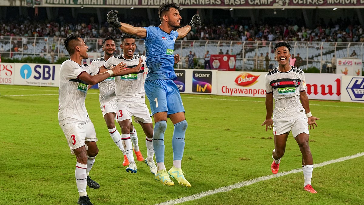 NorthEast United FC players celebrate after winning the Durand Cup 2024 final between Mohun Bagan Super Giant and NorthEast United FC at Vivekananda Yuba Bharati Krirangan. - PTI/Swapan Mahapatra