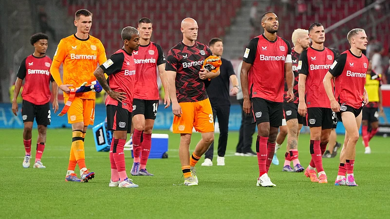 Leverkusen-Leipzig-xabi-alonso