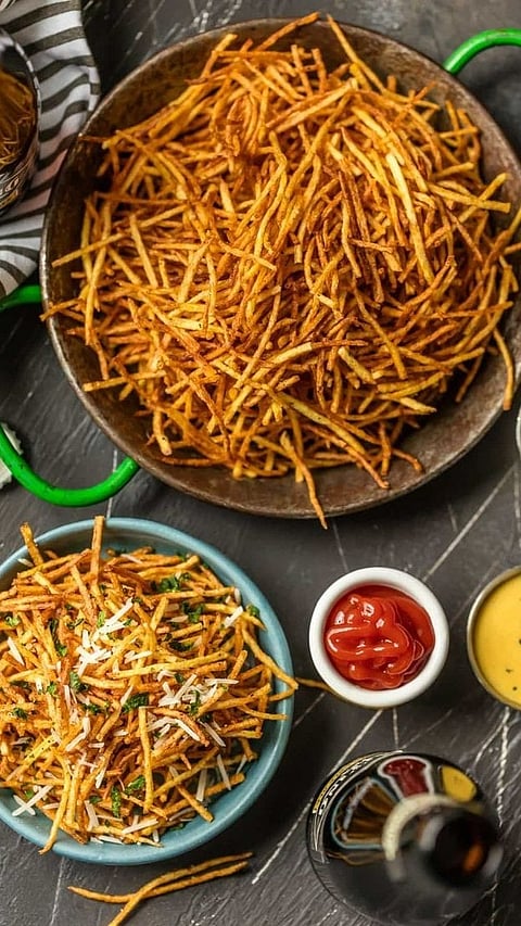 Shoestring fries