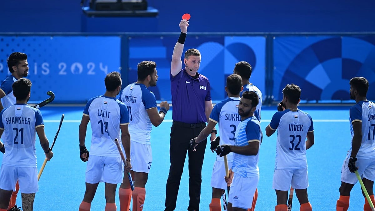 India's Amit Rohidas receives his marching orders. - X/BoriaMajumdar