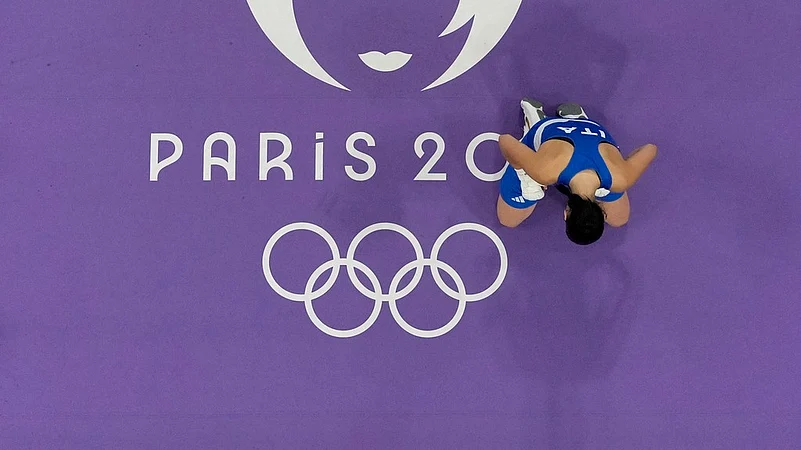 Angela Carini, Boxing, Paris Olympics 2024, AP Photo
