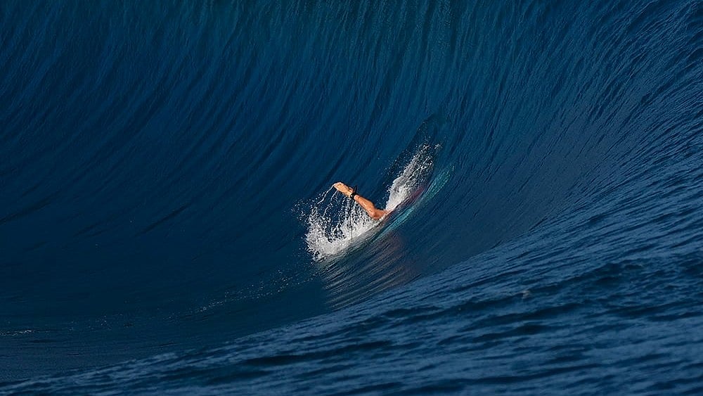 | Photo: AP/Gregory Bull : 2024 Paris Summer Olympics during surfing competition