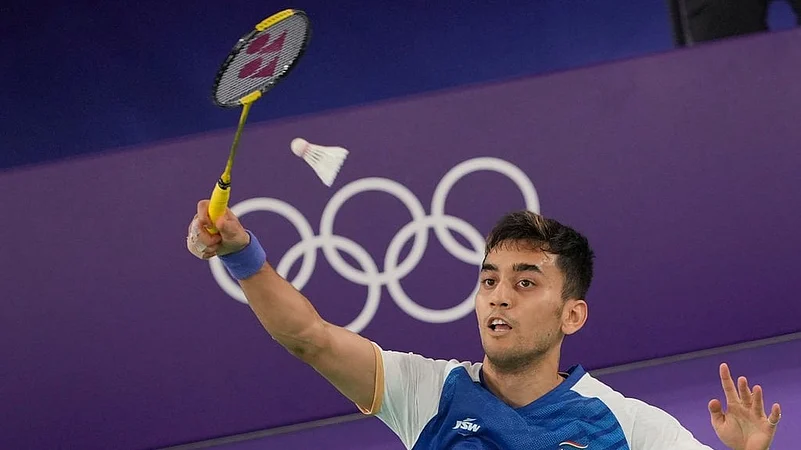 Lakshya Sen-Viktor Axelsen-Badminton-paris Olympics