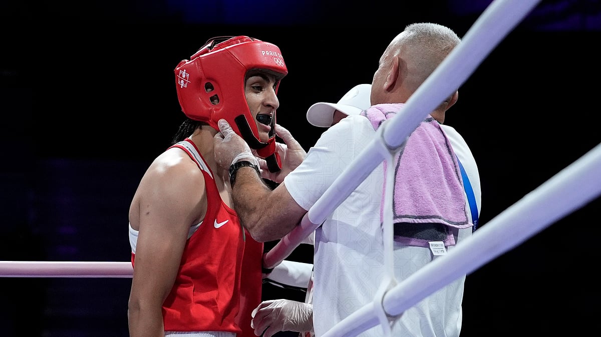 (AP Photo/John Locher) : Algeria's Imane Khelif at the 2024 Summer Olympic in Paris, France. 