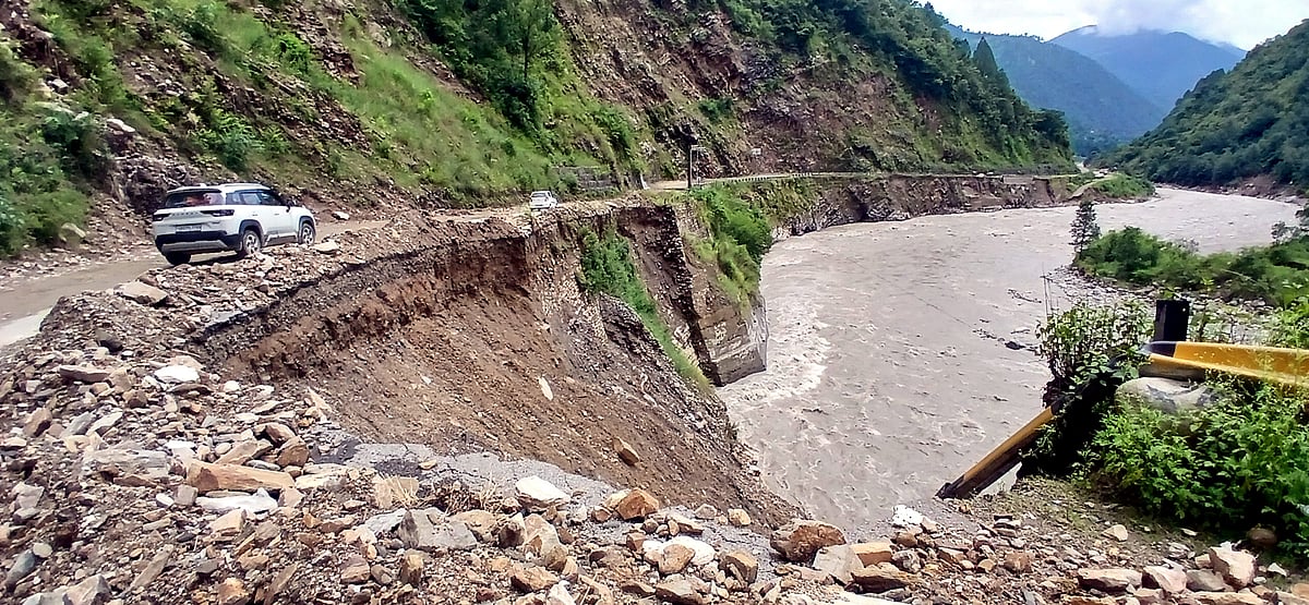 Weather rain today cloudurst landslides