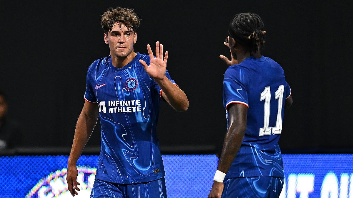 Chelsea duo Marc Guiu and Noni Madueke. - null