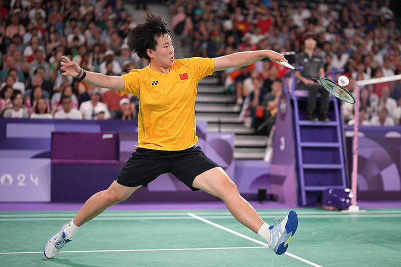 2024 Paris Summer Olympics Womens Singles badminton PV Sindhu Vs He Bing Jiao_8