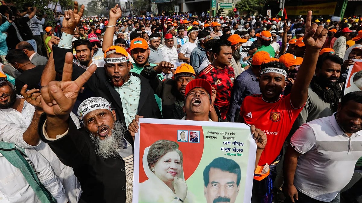 The protests continue in Bangladesh |