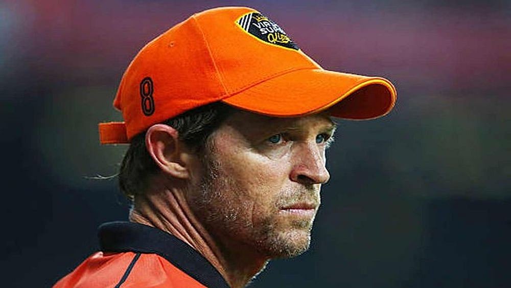 "Gambhir leaves no stone unturned, and now that he has taken over the reigns of the Indian team, they will go from strength to strength," Jonty Rhodes.