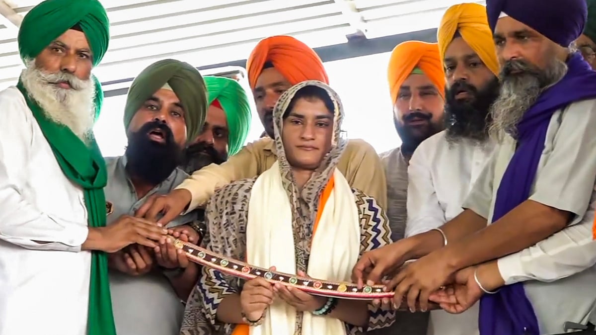 Three-time Olympian Vinesh Phogat being felicitated at a farmers' rally on the 200th day of their ongoing protest, at Shambhu border on Saturday (August 31, 2024). - PTI