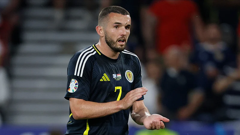 John McGinn, Scotland, Football