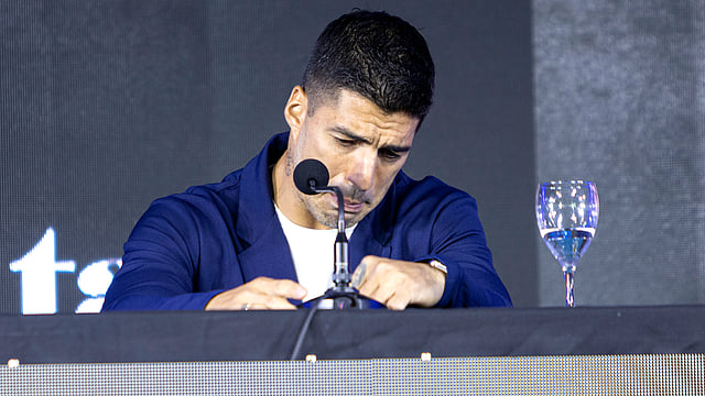 'This Is The Right Time', Says Emotional Luis Suarez Upon Announcing International Retirement