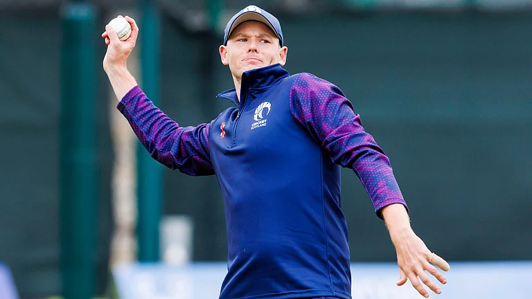 Scotland captain Michael Leask - null