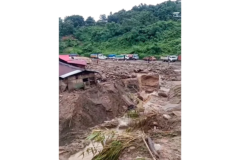 Weather: Heavy rainfall in Chumoukedima district of Nagaland