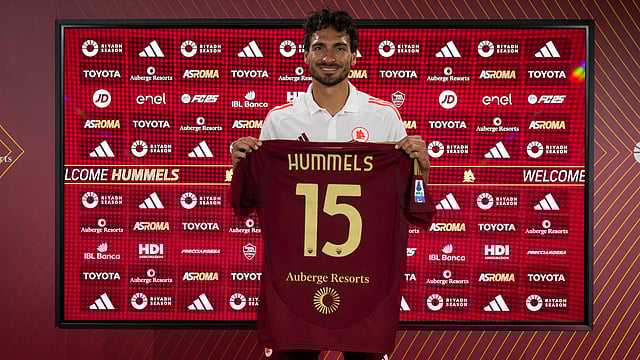 Serie A: Former Dortmund Defender Mats Hummels Joins Roma