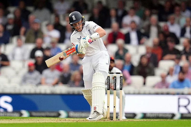England Vs Sri Lanka, 3rd Test Day 1 At The Oval Ollie Pope hits Six