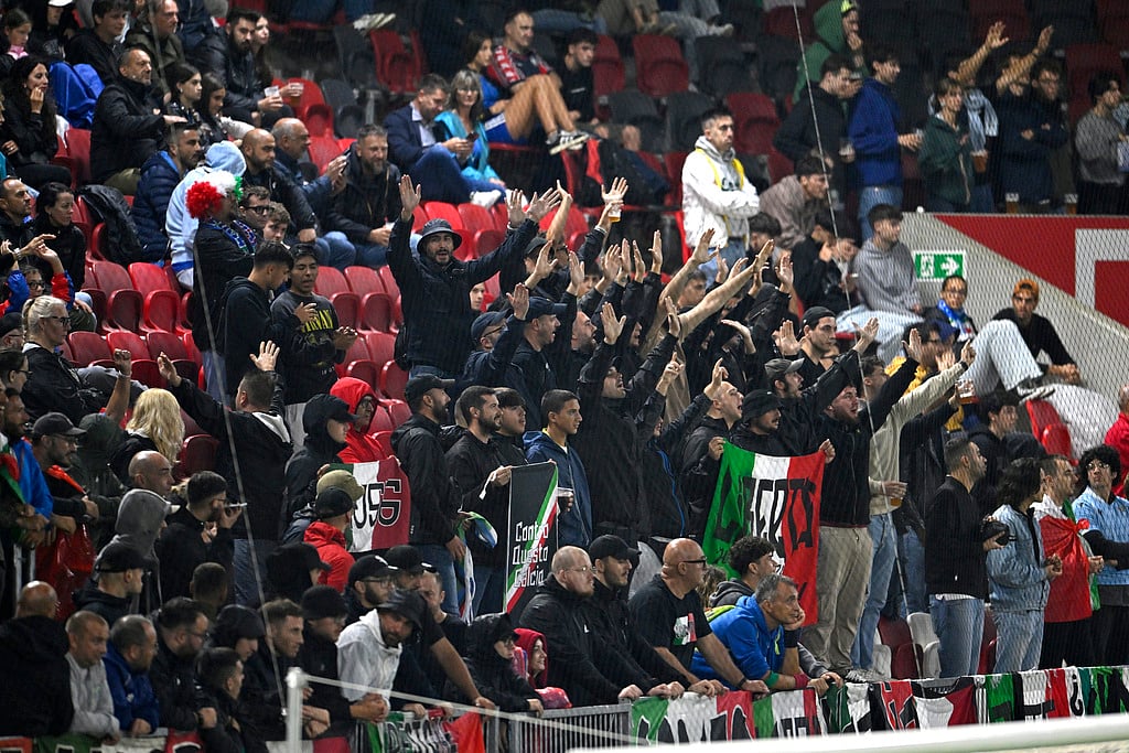 Italy's fans cheer their team during the UEFA Nations League soccer match between Israel and Italy, at Bozsik Arena, in Budapest, Hungary, Monday, Sept. 9, 2024. - AP/Denes Erdos