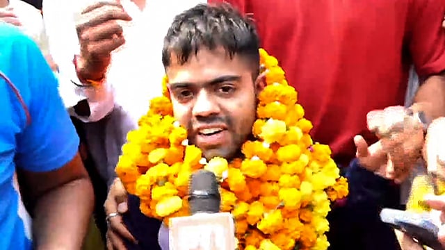 Curious Case Of Navdeep Singh's 'Maa Kasam' And More At Paris Paralympics