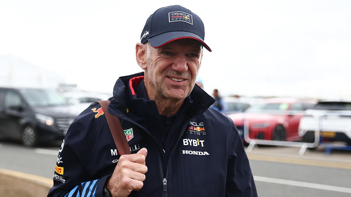Adrian Newey has signed with Aston Martin from 2025