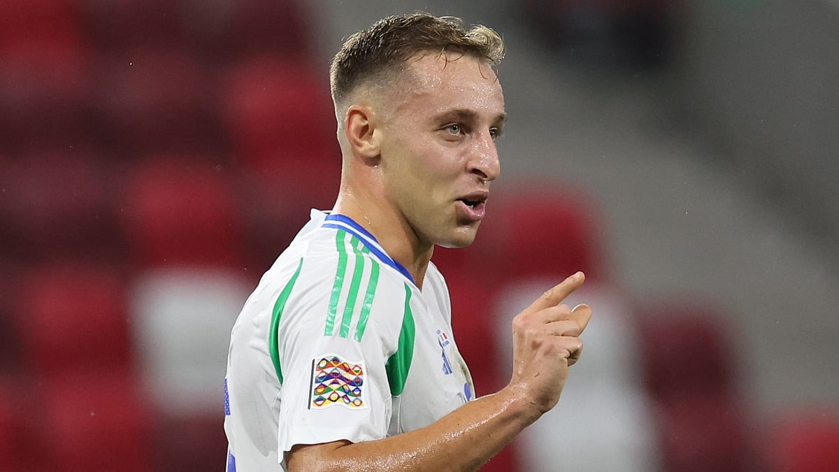 Frattesi celebrates after scoring against Israel