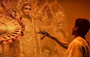 7 Most Majestic Durga Puja Pandals In Kolkata