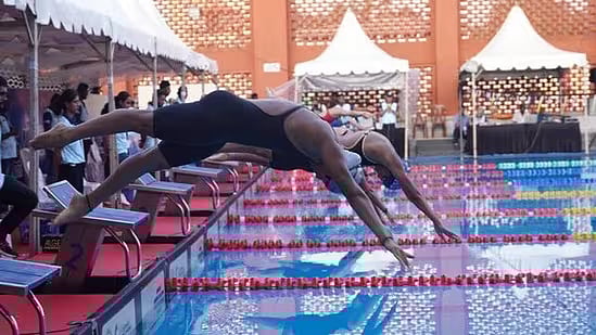File  : Karnataka bagged 17 gold, 12 silver and 4 bronze to clinch the overall title at the 77th Senior National Aquatic Championships.