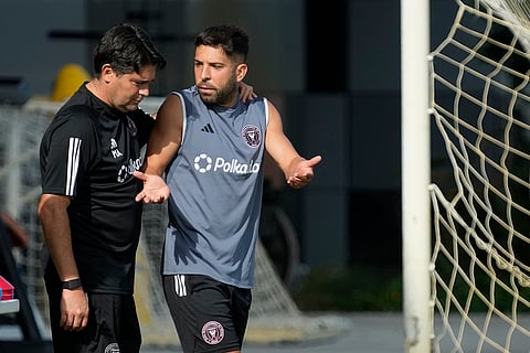 Major League Soccer: Inter Miami defender Jordi Alba, right, chats with assistant fitness coach Manuel Alfaro