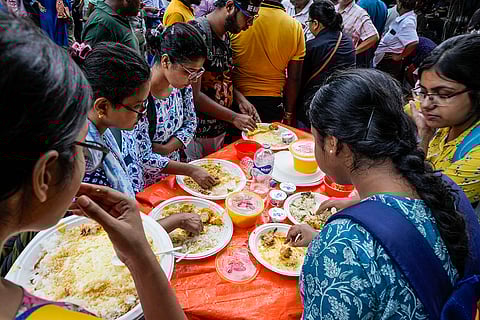 Kolkata rape-murder case: Members of the Junior Doctors Forum have lunch provided by the voluntary organisations