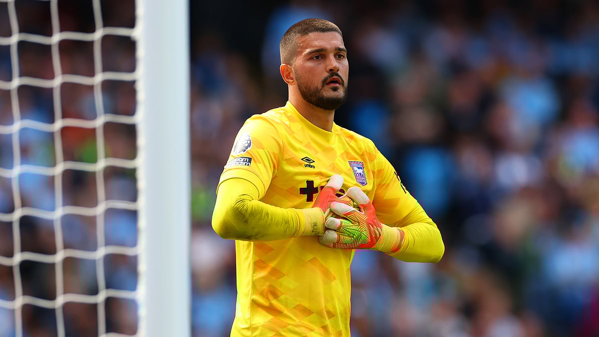 Arijanet Muric made six saves to help Ipswich Town take a point from their trip to Brighton - null