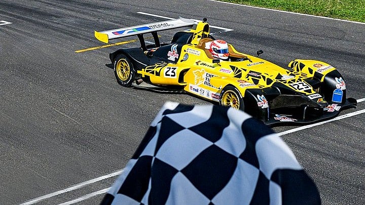 X | Indian Racing League  :  Chennai Turbo Riders.