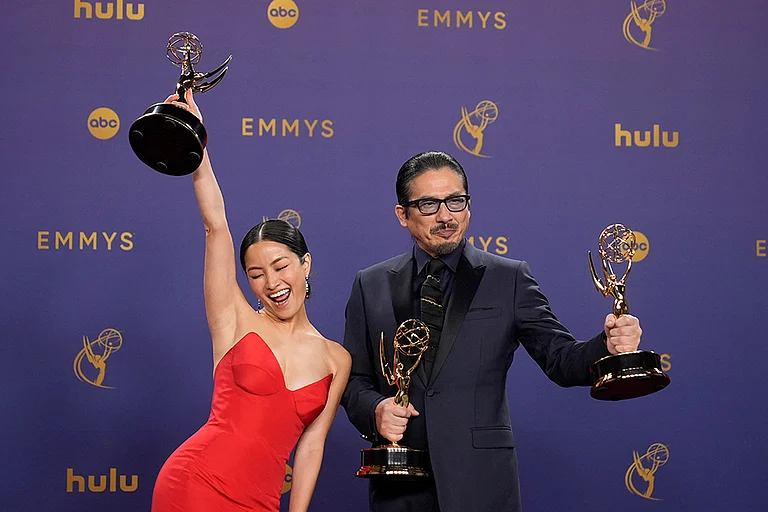 Emmy Awards 2024: Anna Sawai, winner of the award for lead actress in a drama series for "Shogun" and Hiroyuki Sanada winner of the award for lead actor in a drama series for "Shogun" - | Photo: AP/Jae C. Hong