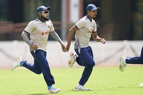 India vs Bangladesh 1st Test: Bangladesh's Mushfiqur Rahim, left, Taijul Islam participates in a training session