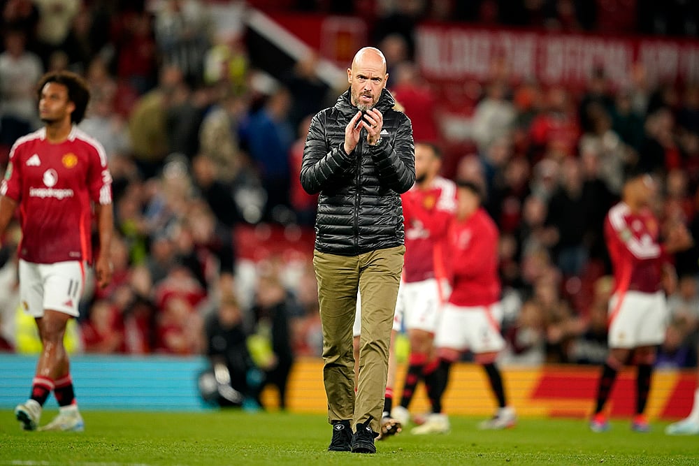 | Photo: AP/Dave Thompson : EFL Cup, Manchester United vs Barnsley: 