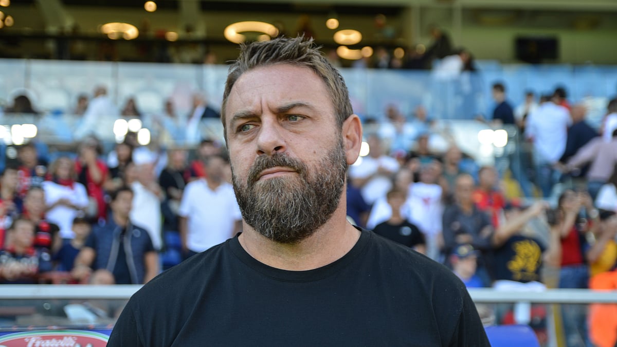 Daniele De Rossi has been sacked by Roma