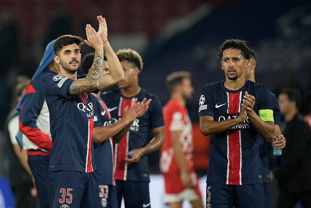 | Photo: AP/Christophe Ena : UEFA Champions League, PSG vs Girona: PSG players leave the pitch after they won the match