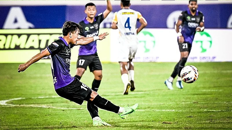 Odisha-FC-ISL-2024-25-Football-X-Photo