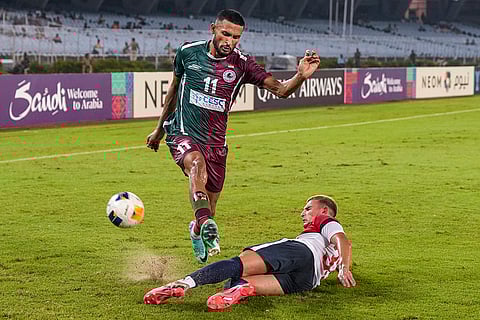 AFC Champions League 2, Mohun Bagan Vs FC Ravshan: Mohun Bagan forward Manvir Singh (11) and FC Ravshan defender Kristian Mocic