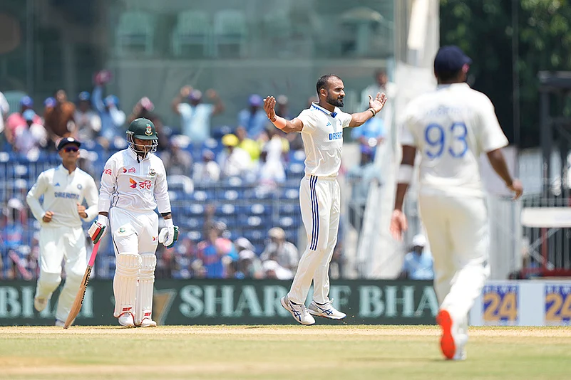 India vs Bangladesh 1st Test Cricket, Day 2 photo gallery_10
