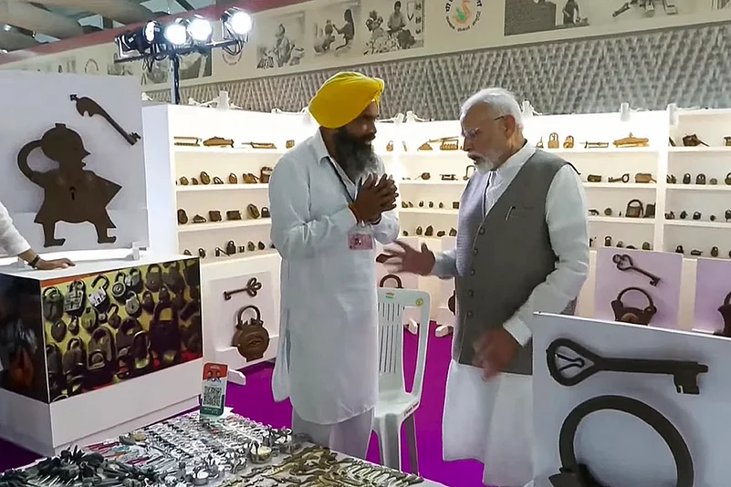 PM Modi at National PM Vishwakarma programme in Wardha, Maharashtra